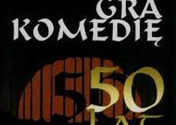 CAŁY ŚWIAT GRA KOMEDIĘ