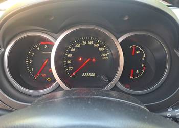 suzuki grand vitara 1.9 ddis 2009 r stan bdb