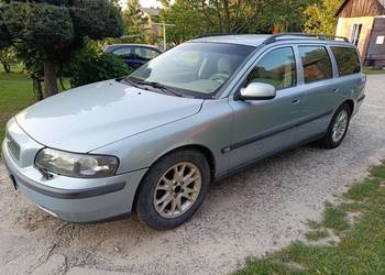 Volvo V70 2.4T kod lakieru 444-46