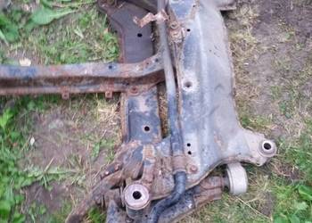 NISSAN PRIMERA  P12 WAHACZ górny doł SANKI ZWROTNICA PIASTA