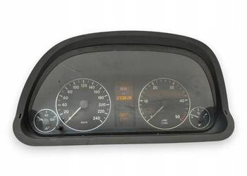 LICZNIK ZEGARY Mercedes W169 2.0 CDI Diesel 233 828km europa