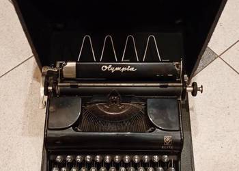 Sprzedam maszynę do pisania OLIMPIA