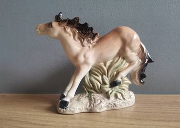 Stara figurka porcelanowa Koń