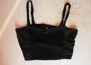 Krotki,czarny top na ramiaczkach,rozm.M  8 zl