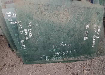 MERCEDES E KLASA W210 OKULAR SZYBA DRZWI PRAWA TYL PRAWA TYLNA