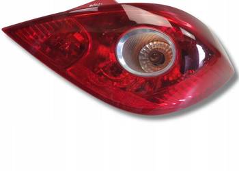 Opel Corsa D 3 drzwi TYLNA LAMPA PRAWA prawy tył pasażera 13269051