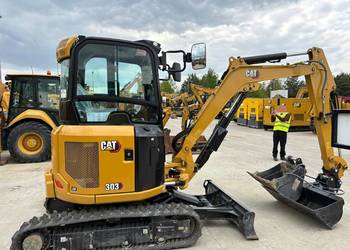 FABRYCZNIE NOWY CAT 303 CR