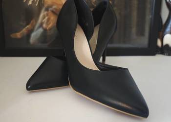 Buty na obcasie czarne