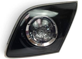 LAMPA PRAWA Mazda 3 I 03-09 tylnia tylna prawy tył w klape P2913R EUROPA