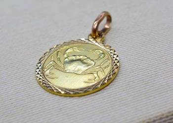ZŁOTA ZAWIESZKA ZNAK ZODIAKU "RAK"