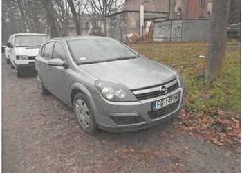 Samochód osobowy Astra III 1.6 MR`04 E4 2005 r.