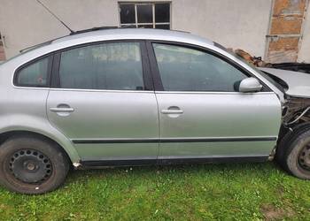 Drzwi maska zderzak vw passat b5 fl sedan LA7W