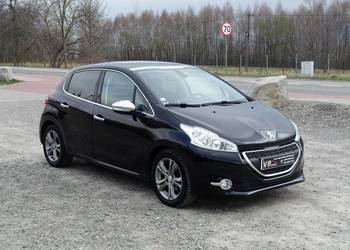 Peugeot 208 1.6e-HDI 92KM Oryginalny lakier i szyby Panorama Klimatronik