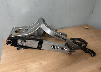 R6 YAMAHA YZF RJ01 RJ03 99-02 Wahacz ślizg łańcuch Tył Prosty