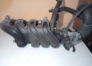Kolektor ssacy, przepustnica 2NZ-FE toyota Yaris I 1.3