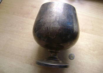 Starocie z PRL - Stare naczynia metalowe = KIELICH wielki 21 cm wysokości