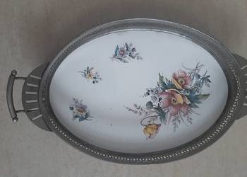 Patera metalowa z porcelanowym,zdobionym dnem