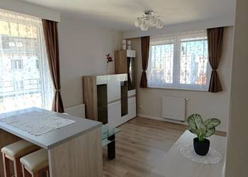 3 pokojowe przestronne mieszkanie z balkonem w świetnej lokalizacji