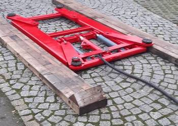 Podnośnik nożycowy mobilny