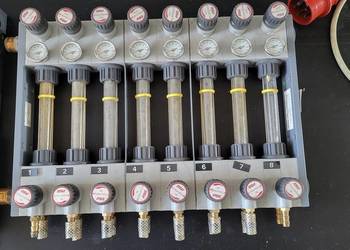 Rotametr 8 sekcji, przepływomierz, regulator przepływyu do wtryskarki