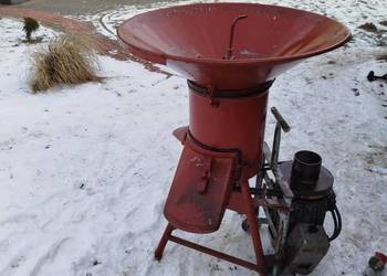 śrutownik Bąk rozdrabniacz uniwersalny do zboża steropianu granulatu