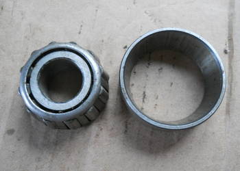 Łożysko stożkowo - oporowe  62 x 25 x 25,2