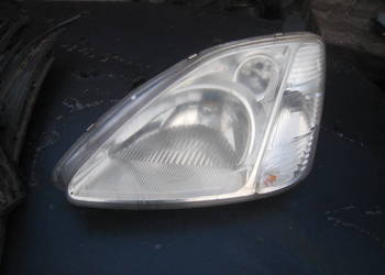 Lampa lewa Honda Civic VII 01- uszkodzona