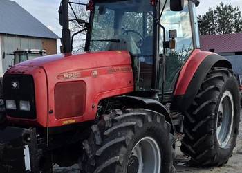 Massey Ferguson 8220