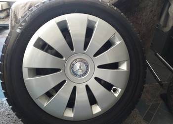 Zimowe Michelin 195/65/15 z felgami i kołpakami