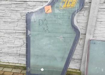 Szyba JCB - drzwi prawe lewe 827/80144 i 827/80143 3cx 4 cx