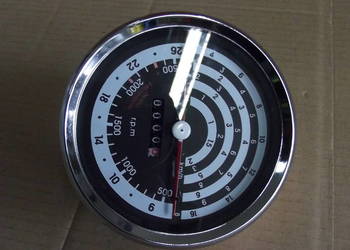 Licznik motogodzin, traktometr 25 km/h Case