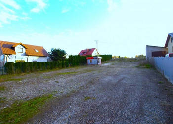 Grunt 1030m2 Górno