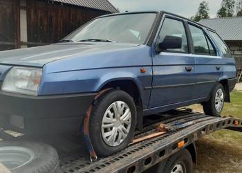 Skoda Forman 1.3 benzyna 93r. Całość części.
