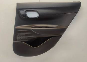 HYUNDAI BAYON BOCZEK DRZWI PRAWY TYŁ 83322-Q0000