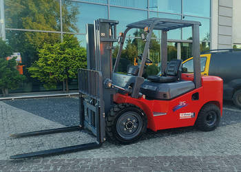 Wózek widłowy Hchi CPCD35 triplex 4,5 m diesel  2025