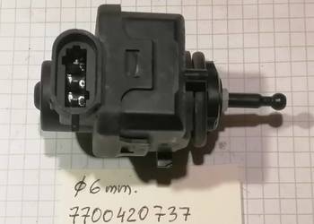 silniczek lampy przód 7700420737 Renault opis modeli