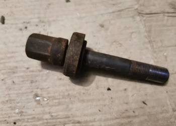 Śruba koła pasowe wału korbowego BMW E30 E34 1.6 1.8 m40