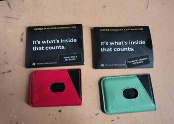 Etui na karty Snakehive Metro MagSafe do Apple iPhone 12/13