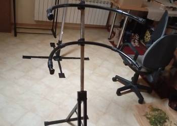 Stojak do instrumentów klawiszowych dwupoziomowy z pulpitem do nut
