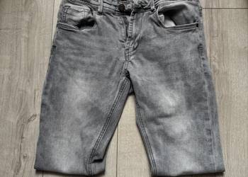 Spodnie jeansowe True Rise