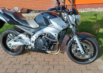 Suzuki gsr