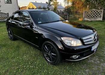 Sprzedam zadbanego Mercedesa klasy C w204 (polski salon)