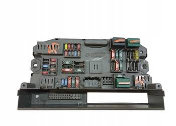 SKRZYNKA BEZPIECZNIKÓW 6976384 3.0 D Bmw X5 II (2006-2013) E70