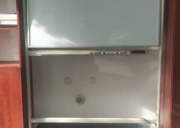 Tablica Suchościeralna Magnetyczna na Kółkach – Mobilna i Solidna