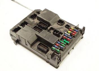 SKRZYNKA BEZPIECZNIKÓW 96151196780A PEUGEOT 307 SW