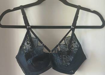 Biustonosz Intimissimi 75C half cup RBD2442