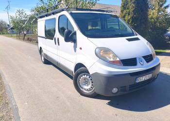 Renault Trafic Long 6 osób Klima Lift Hak 2T Bagażnik dachowy