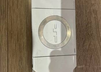 PSP-2000 ARK-4