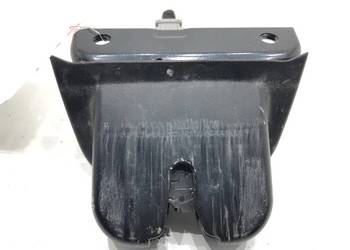 ZAMEK KLAPY TYŁ AUDI A4 B6 Kombi 8E9827520 00-05