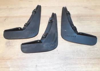 JAGUAR XF 09-15 CHLAPACZ LEWY TYŁ TYLNY AM8X23-286A12-AA